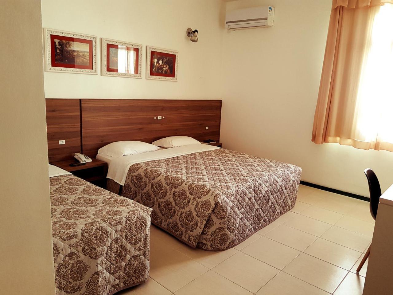 إيمبيتوبا Hotel Pousada Henrique Lage المظهر الخارجي الصورة